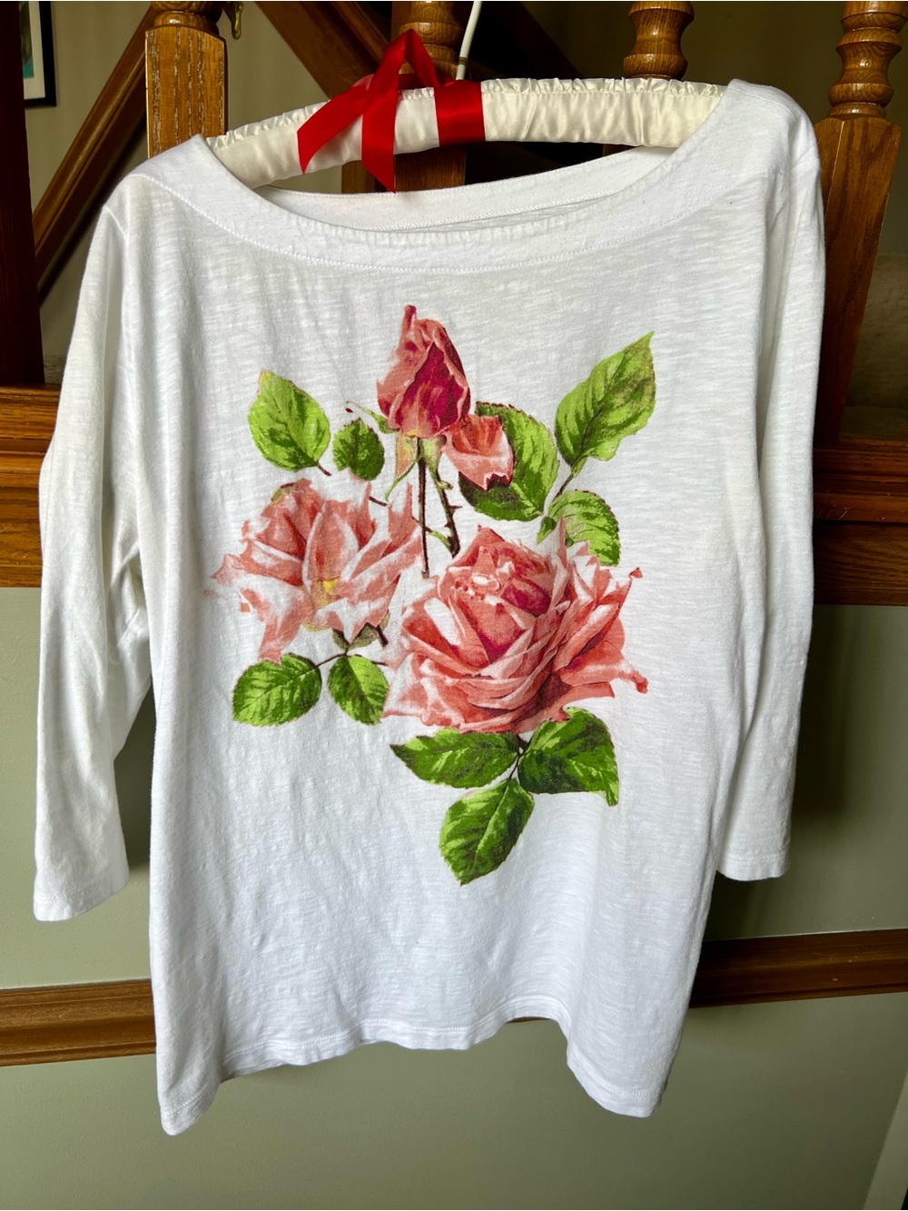 Vintage White Floral Rose 3/4 Sleeve Top - Picture 9 of 10